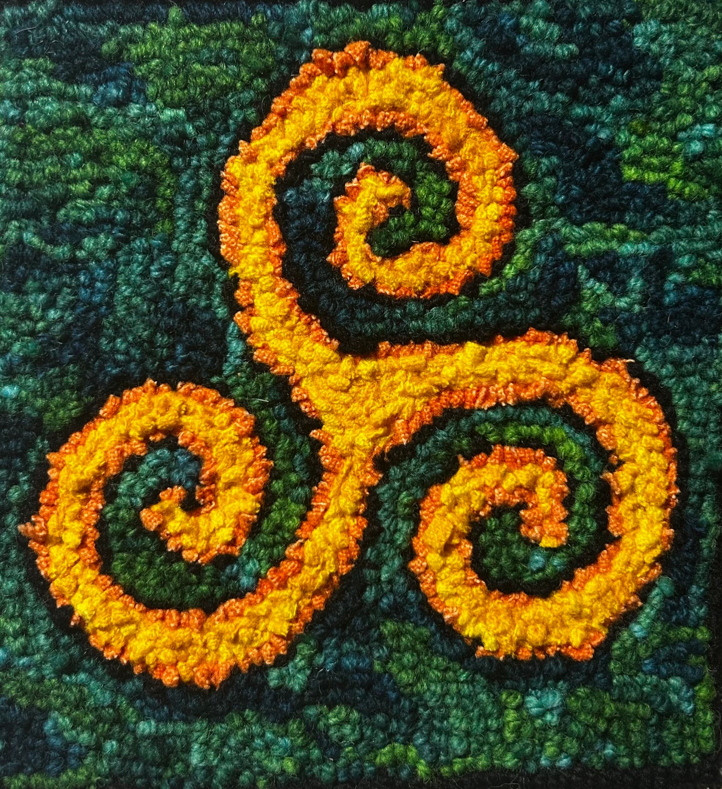 Triskelion #2 (approx 6.5 x 6.5)